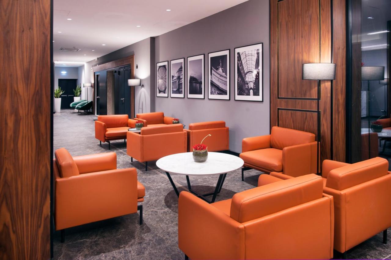 Radisson Hotel Nola Naples Экстерьер фото